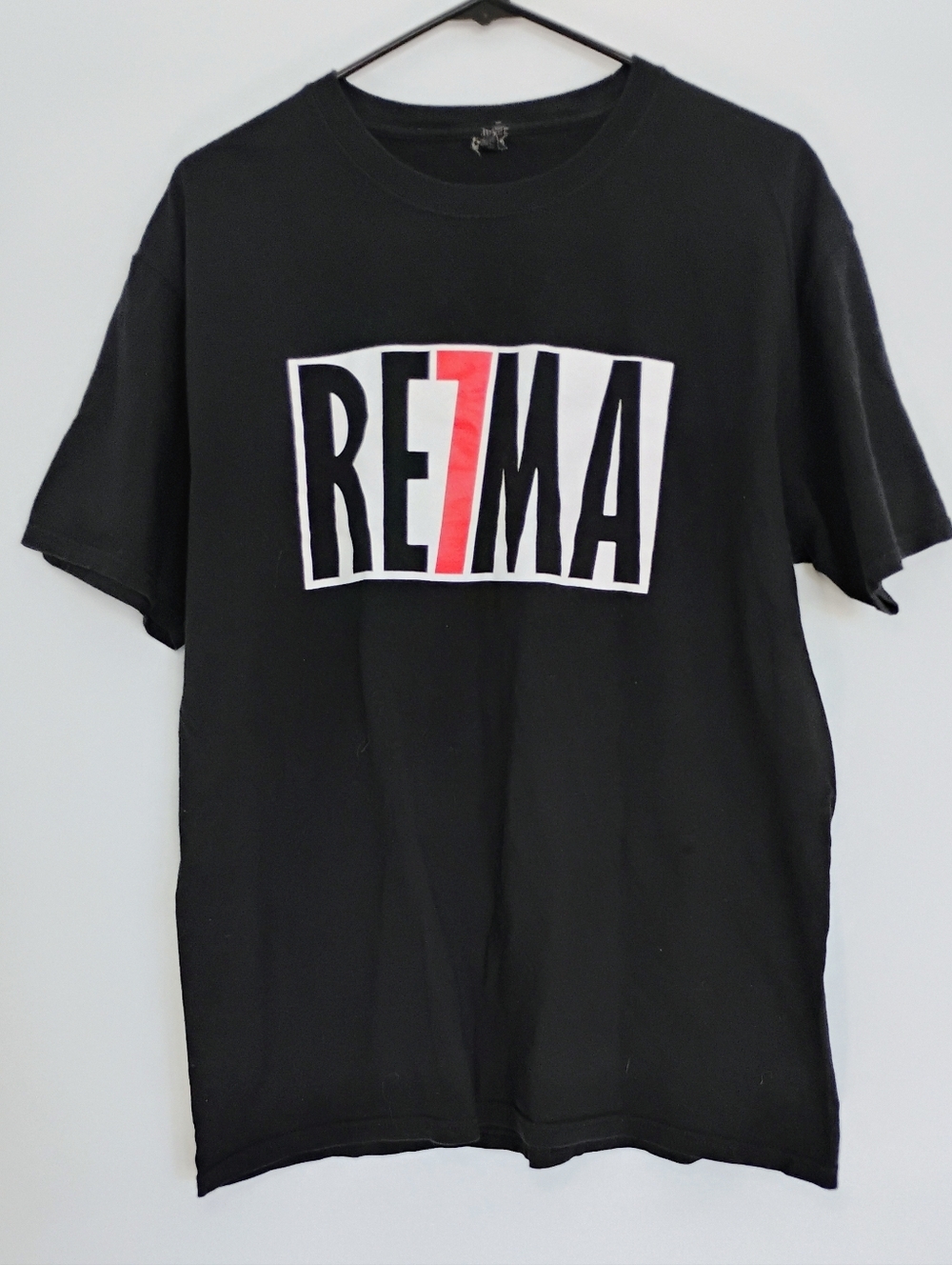 RE7MA Black Graphic Logo Tee - Men's Short Sleeve - Large